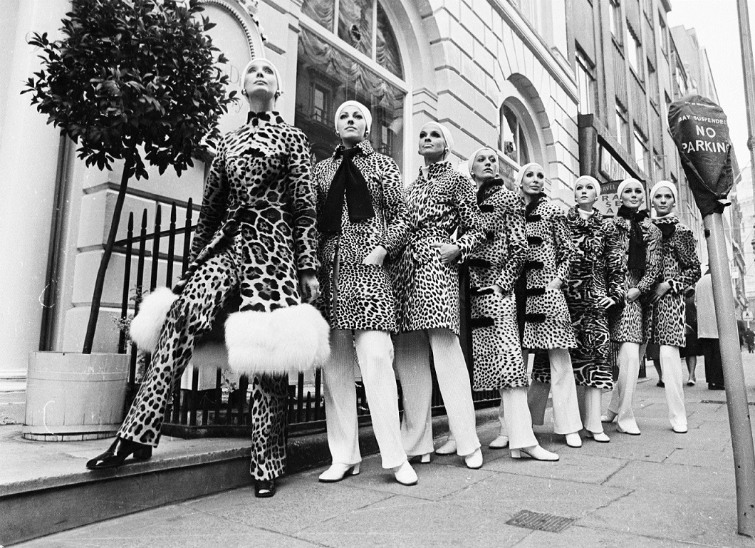 бренд Dior: Кристиан Диор: Dancers from the Norbert Schmitt Corps de Ballet 