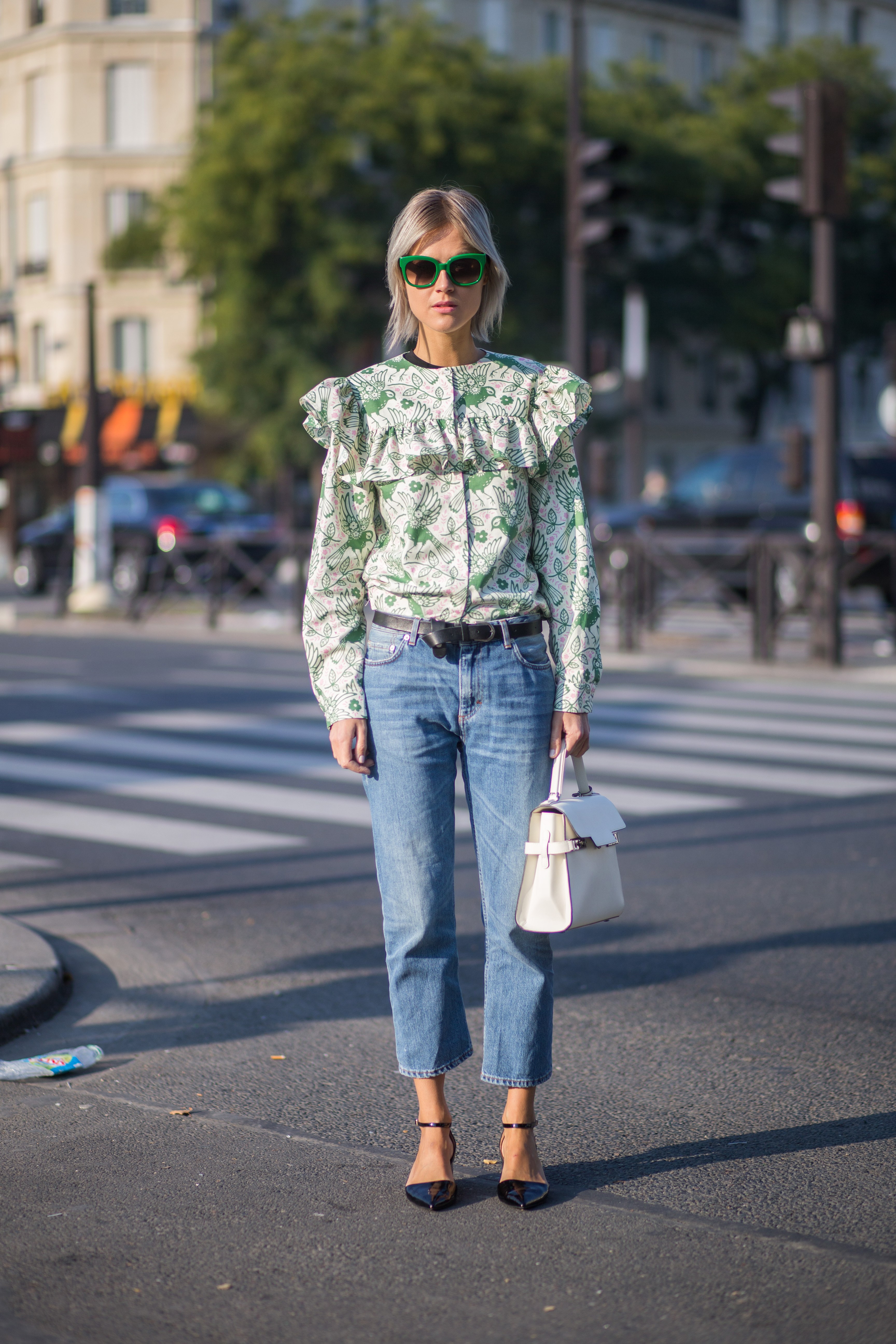 модная блуза: ретро стрит-стайл