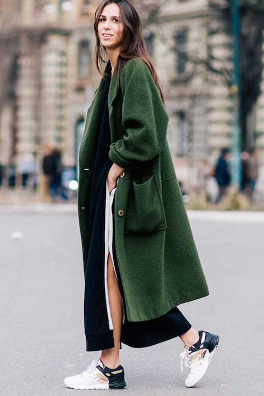 le-fashion-blog-ways-to-wear-green-jacket-fall-winter-street-style-oversized-wool-blend-coat-sneakers-long-hair-elisabetta-di-maso-via-shot-by-gio
